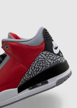 Load image into Gallery viewer, JORDAN: AIR JORDAN 3 "UNITE" GS [RED]
